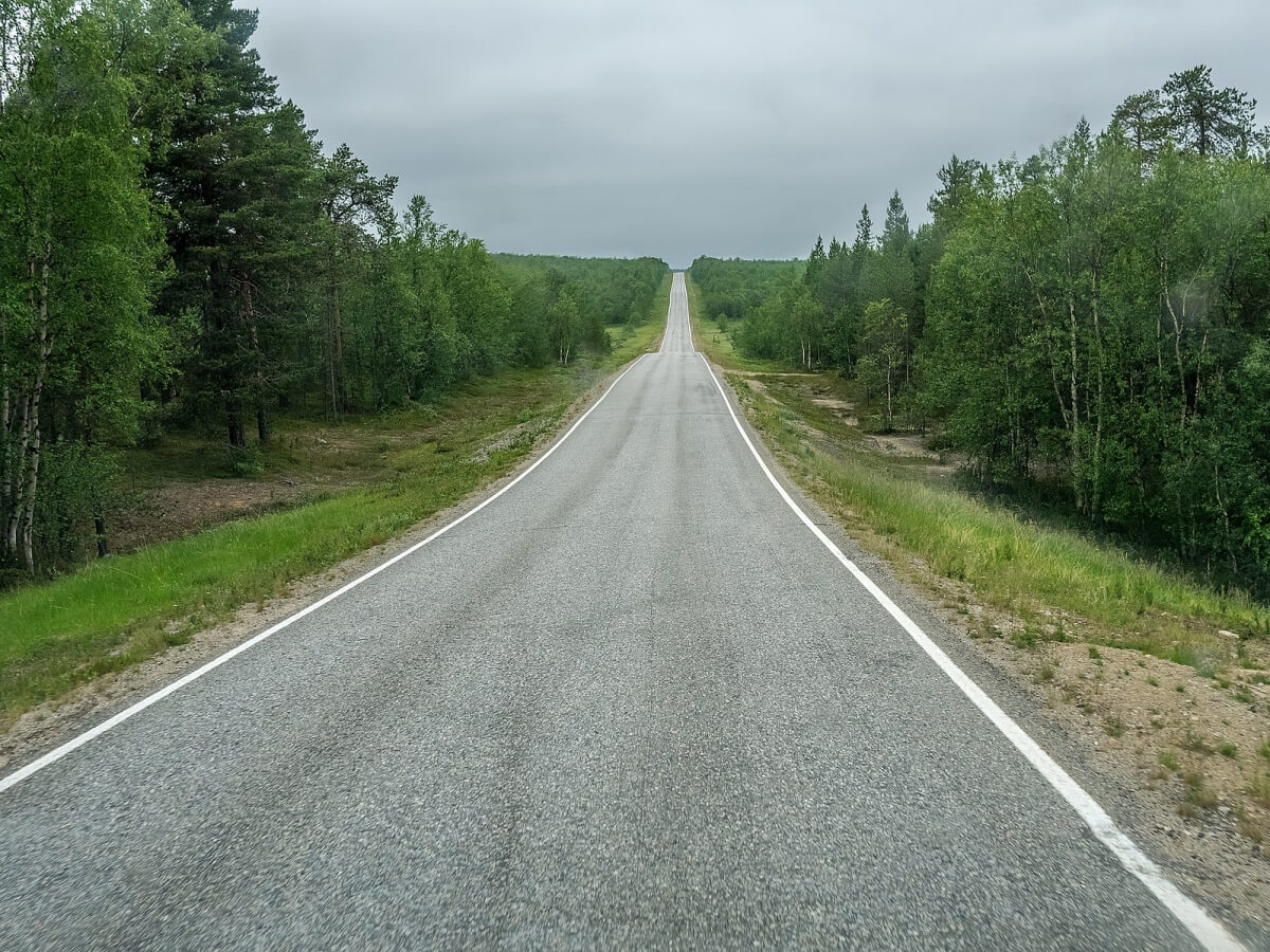 Miksi alkoholisti ajaa kännissä?